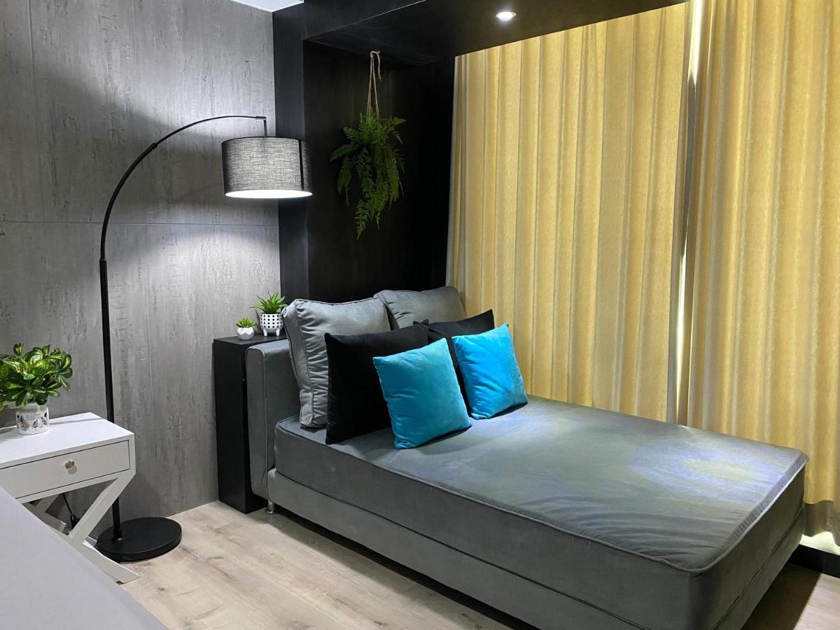 Lavenderbnb Room 8 At Mataram City Джокьякарта Экстерьер фото